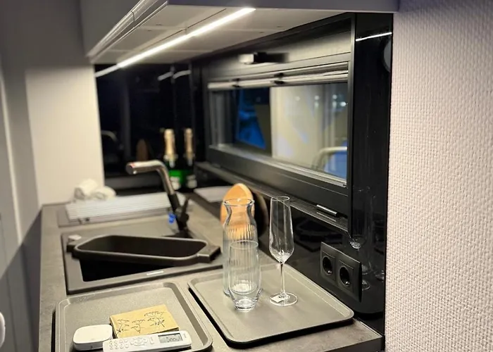 Botel Lukrecja Houseboat